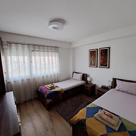 Foxxy Luxury Apartments 스코페 외부 사진