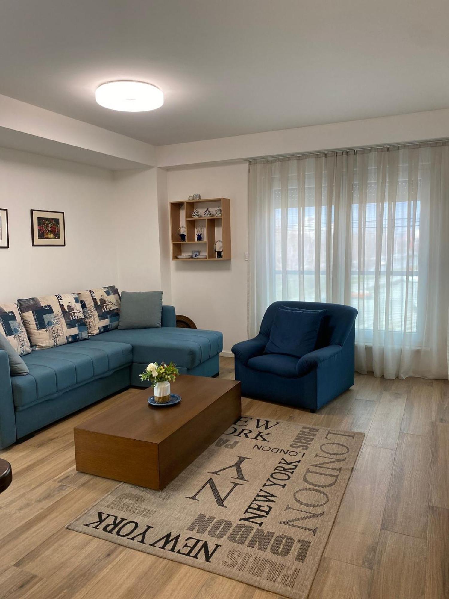 Foxxy Luxury Apartments 스코페 외부 사진