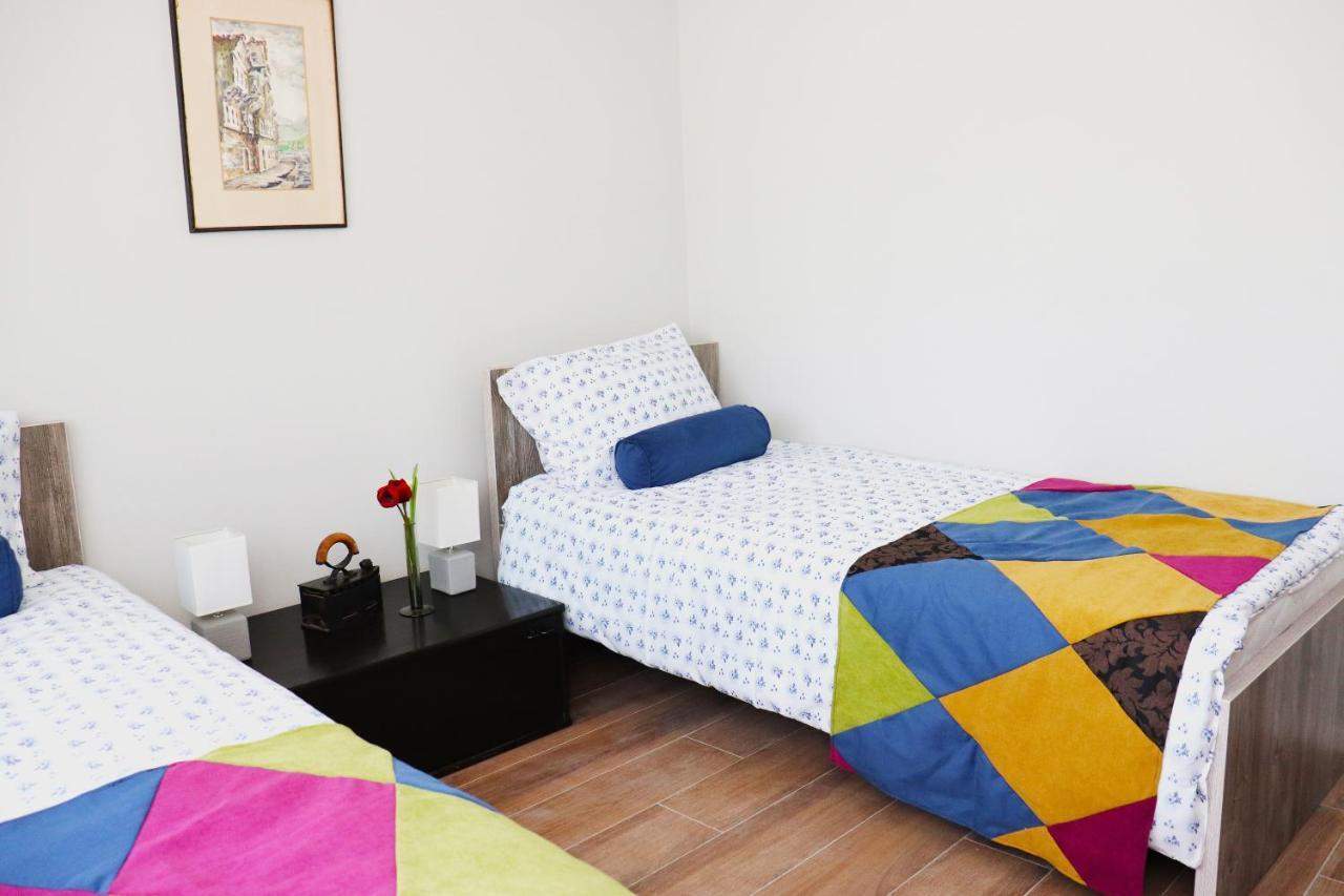 Foxxy Luxury Apartments 스코페 외부 사진