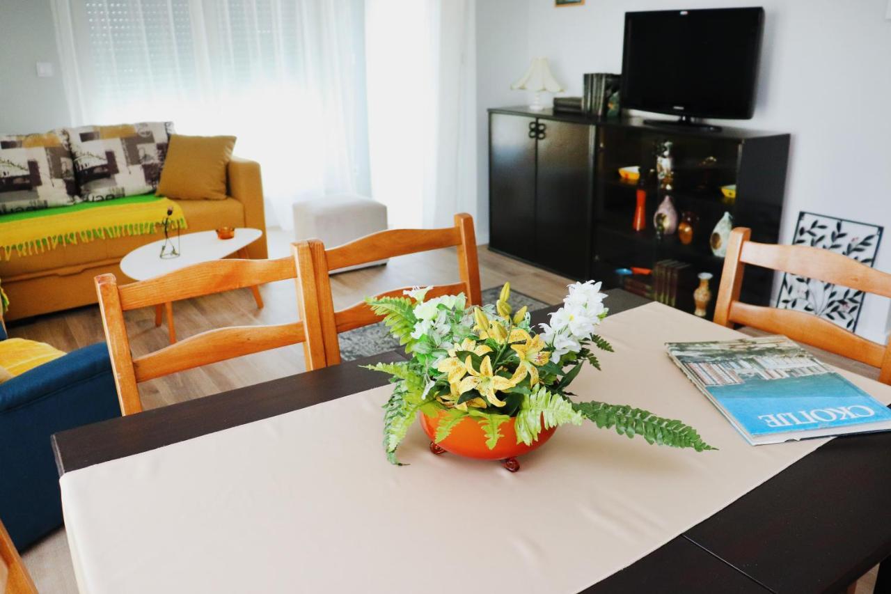 Foxxy Luxury Apartments 스코페 외부 사진